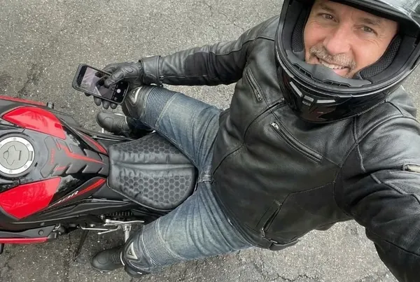Gérard sur sa moto